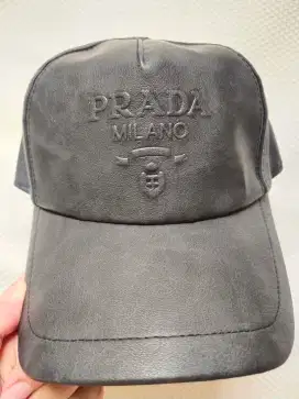 Luxury PRADA caps paling keren dan sangat elegan