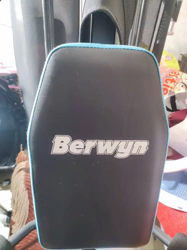 Alat Fitnes merk Berwyn mulus