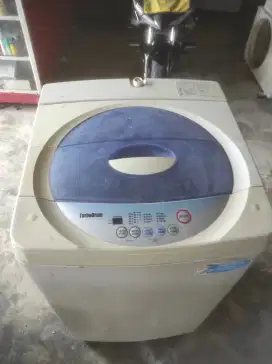 Mesin cuci LG 7KG