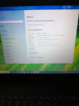 Dell latitude E 3480 core i5 8/ 1Tera 2025 Like new