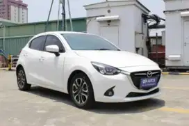 [OLXMOBBI] Low Angs Mazda 2 1.5 Skyactiv-AT 2015 VMI
