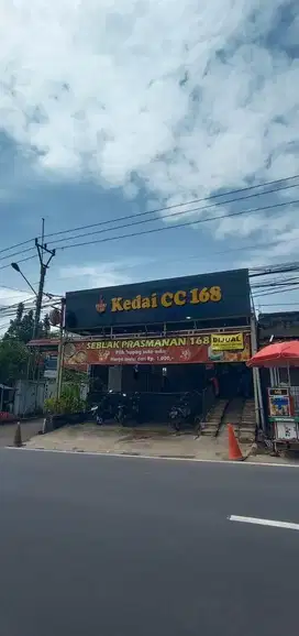 Dijual Bangunan Komersil Pinggir jalan strategis