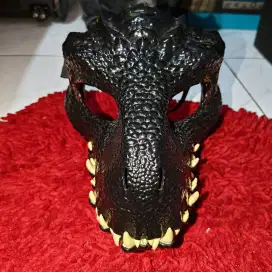 Mattel 2017 Jurassic World Fallen Kingdom Indoraptor Dinosaur Mask