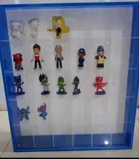 Rak akrilik figurine besar isi 30, HANYA KOTAK