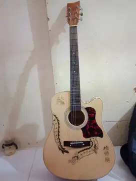 Gitar merek Yamaha