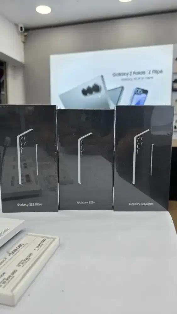 SAMSUNG GALAXY S25 ULTRA 512GB free charger 45w