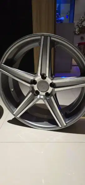DIJUAL VELG SUPER MULUS NICHE RING 20