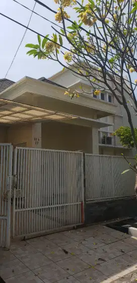 Disewakan rumah gayungsari