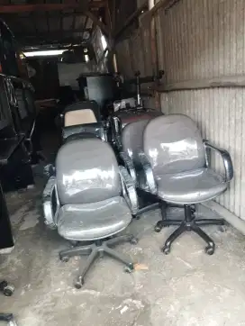 kursi staff kantor