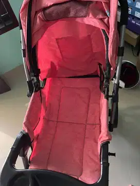 Stroller bayi merk kuru