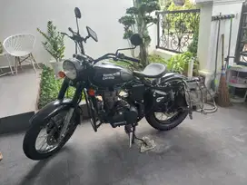 DIJUAL Royal Enfield Classic 500