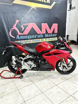 Honda CBR 250RR 2019 Mette Red low Km. Limited. Anugerah motor Rungkut