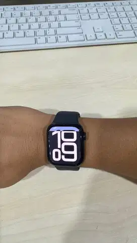 Apple Watch 8 2nd 90% mulus