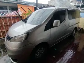 Nissan Evalia 1.5 AT 2012 Bensin