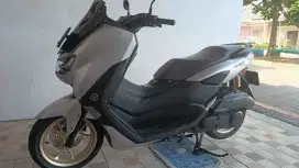 Yamaha NMAX new keyless connected