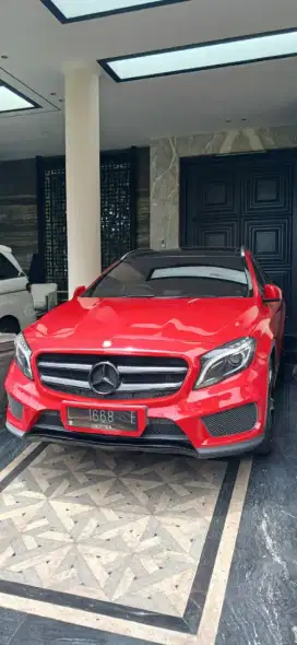 Mercy GLA 200 tgn 1 dari baru  asli L