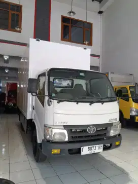 Toyota Dyna Long 4Ban Box