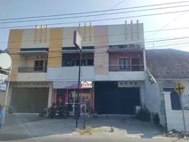 ruko bagus pinggir jalan ramai