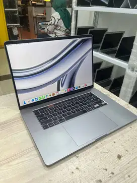 MACBOOK PRO 2019 16 INCHI 16/512 GB TOUCHBAR CORE I7 SECOND ORIGINAL