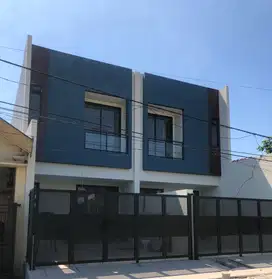 Dijual Rumah Pondok Chandra, cluster Jeruk.