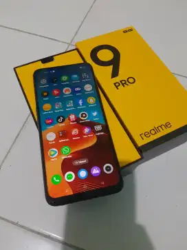 Realme 9 pro 5g 8/128gb fullset ori