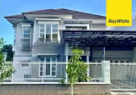 Dijual Rumah Siap Huni 2 Lantai Puri Galaxy Bamboo Lakes Surabaya