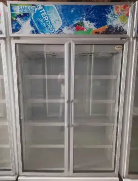 Showcase 2 Pintu Sanden Intercool