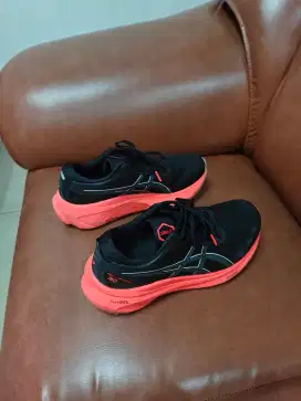 Sepatu running Asics kayano 30 size 42