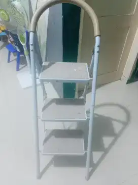 Tangga Merek Krisbow