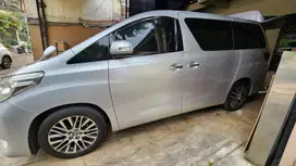 Toyota Alphard 2009 Bensin