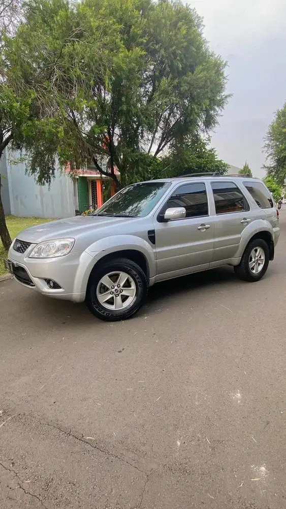 Ford Escape AT XLT Ganteng