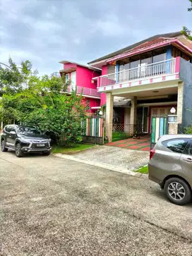 DIJUAL RUMAH DI CLUSTER TAMAN YUNANI, SENTUL CITY (SSR209)