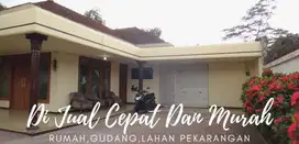 Rumah Besar Klayatan Malang