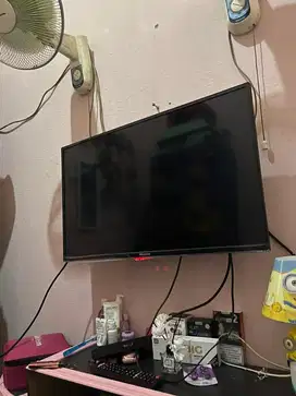 Tv LED hisense.