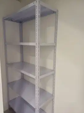 Rak besi multifungsi barang kokoh