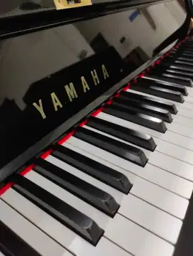 Yamaha piano YUA type terbaik Made in Japan hitam