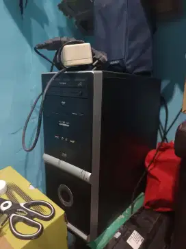 PC RAKITAN + layar LG