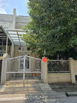 Jual Cepat Rumah Cantik 2 Lt
Royal Residence Pulogebang 
Jakarta Timur