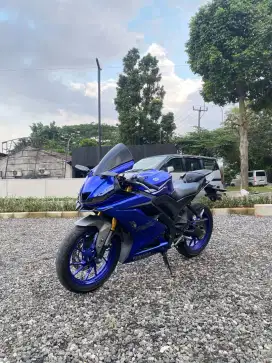 Yamaha R15 2021
