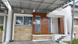 Disewakan rumah nyaman di Pondok Permai Taman Tirta 3