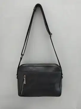 Braun buffel sling bag