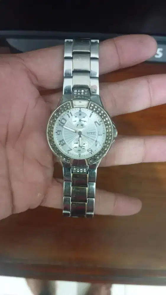 Jam Tangan Wanita Guess W15072L2 Original