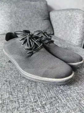 Sepatu Skechers Dressknit