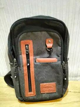 Tas Pria model selempang