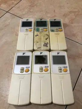 REMOTE AC DAIKIN SECOND TYPE ARC433A73