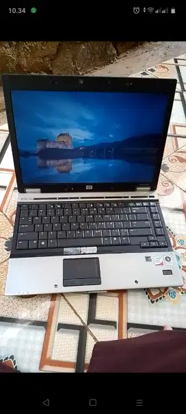 Dijual laptop second masih fungsi semua