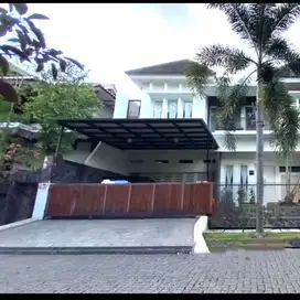 Dijual Rumah Bagus asri di Villa Cinere  Mas