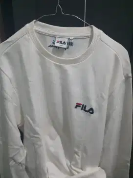 Crewneck FILA Original kondisi mulus