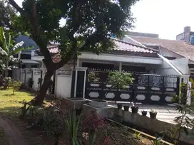 Rumah Hook Asri Bukit Permai Cibubur