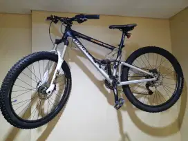 Sepeda MTB Giant Anthem 2, Size S